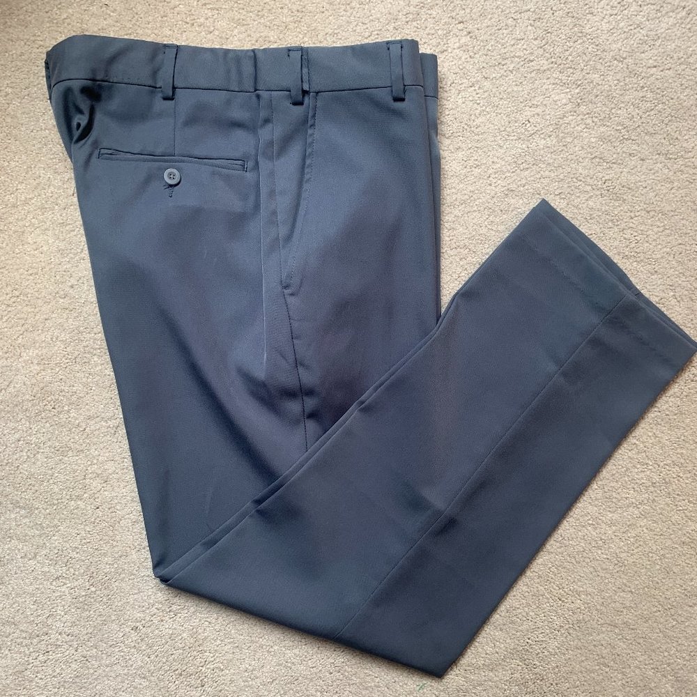 Jos A Bank Traveler pants  33  X  30